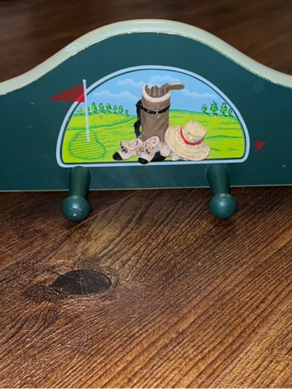 Vintage Golf Retro Green Wooden Painted Wall Plaque Decor Hat Rack - Picture 3 of 10